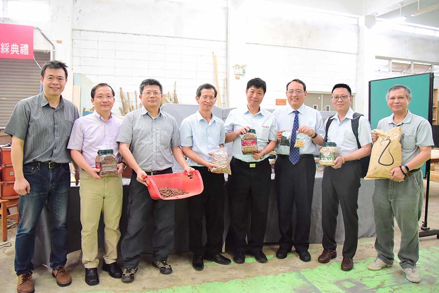 Read more about the article NPUST Opens Center for Agriculture and Forestry Auxiliary Materials Recycling and Value Creation